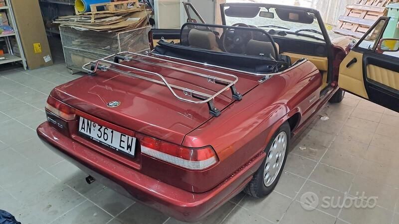 Usata Alfa Romeo Spider 120 CV (88 kW) 1990 Rosso Cabrio