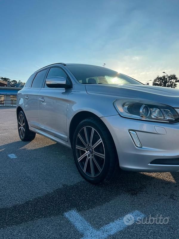 Usata Volvo XC60 Momentum 181 CV (133 kW) 2014 SUV