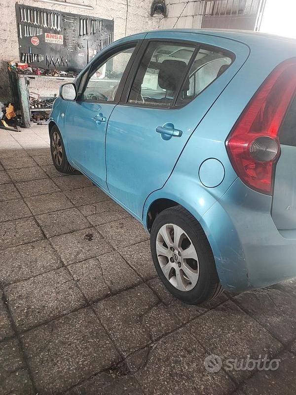 Usata Opel Agila 2009 Blu Utilitaria