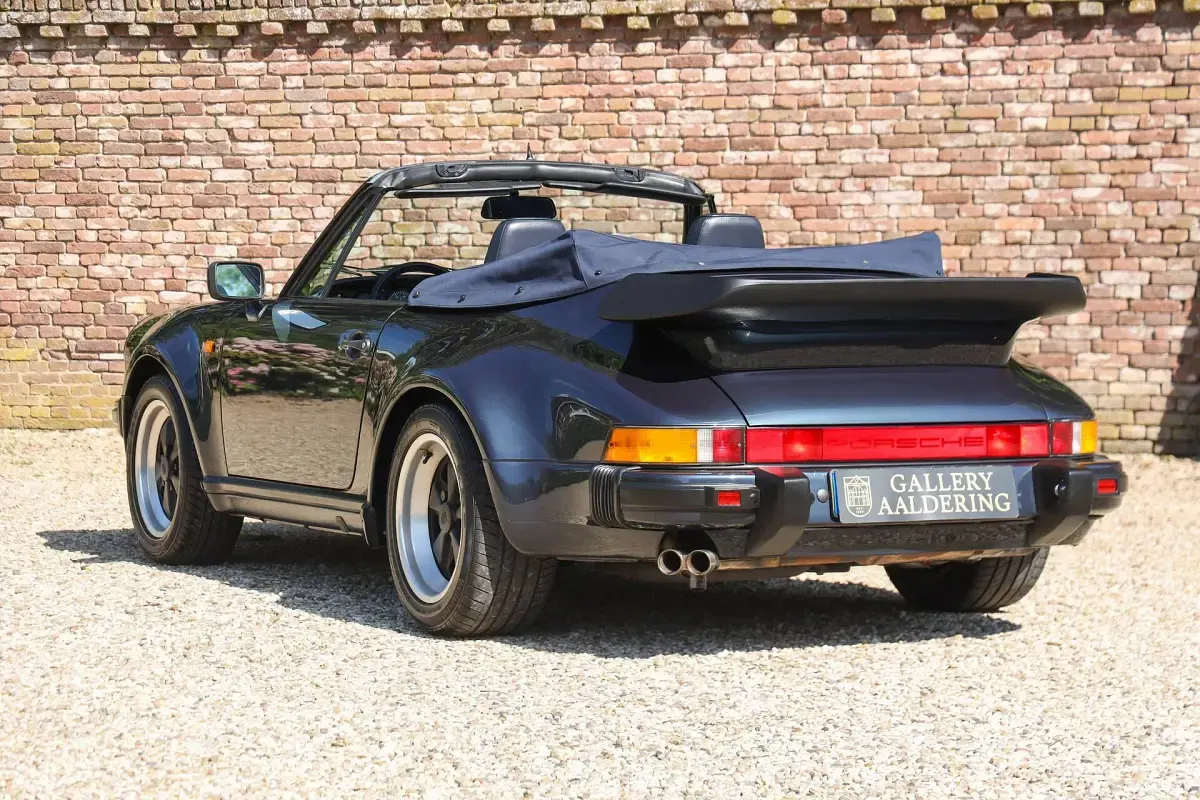 Usata Porsche 911 Turbo 300 CV (220 kW) 1988 Blu Cabrio