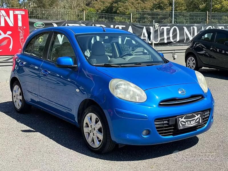 Usata Nissan Micra Tekna 80 CV (58 kW) 2011 Blu Utilitaria