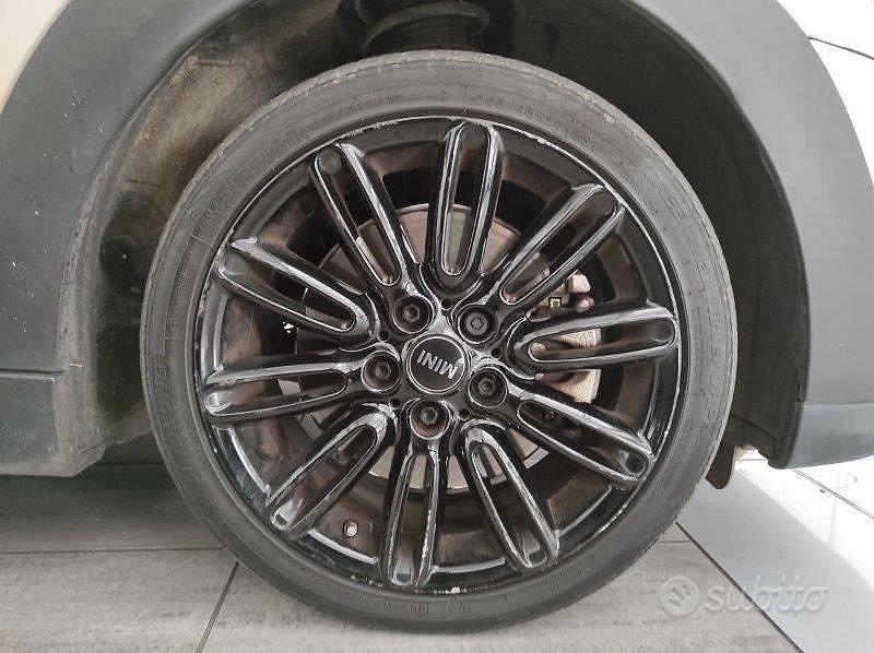 Usata Mini Cooper S Coupé Classic 178 CV (130 kW) 2022 Bianco Coupé