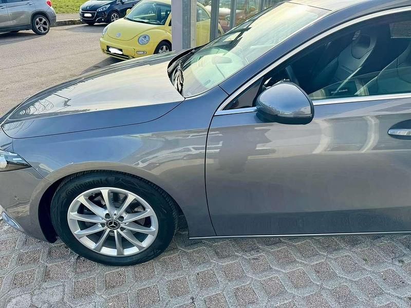 Usata Mercedes A200 163 CV (119 kW) 2019 Berlina
