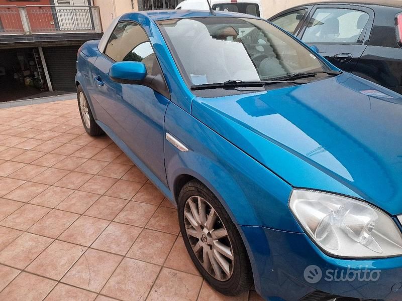 Gebraucht Opel Tigra 69 PS (50 kW) 2006 Blau Cabrio