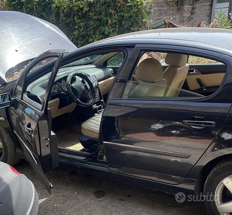 Usata 2005 Peugeot 407 Tre volumi | 1300 € - Immagine 1/4