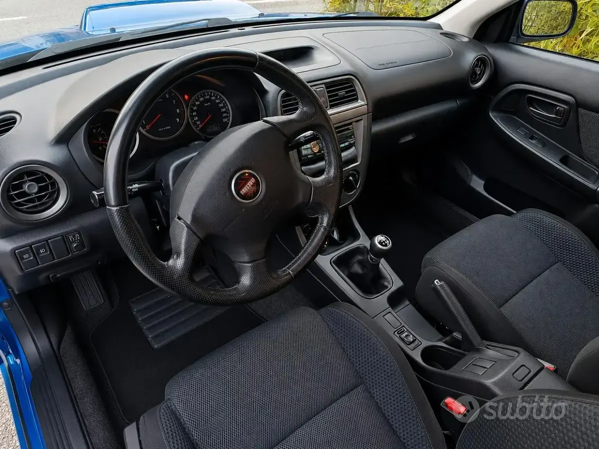 Usata Subaru Impreza 224 CV (164 kW) 2004 Blu Berlina