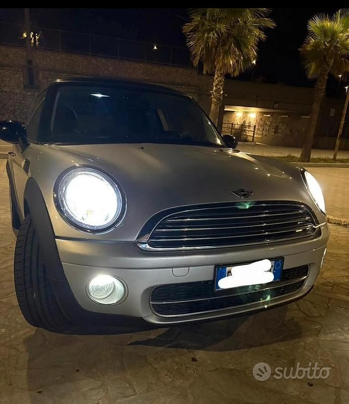 Usata Mini Cooper 2010 Utilitaria