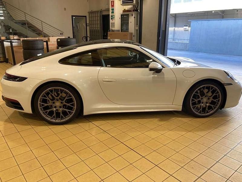 Usata Porsche 992 612 CV (450 kW) 2019