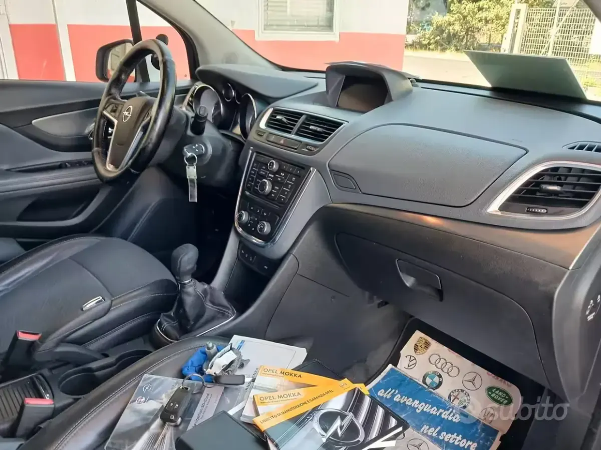 Usata Opel Mokka 140 CV (102 kW) 2013 Bianco SUV