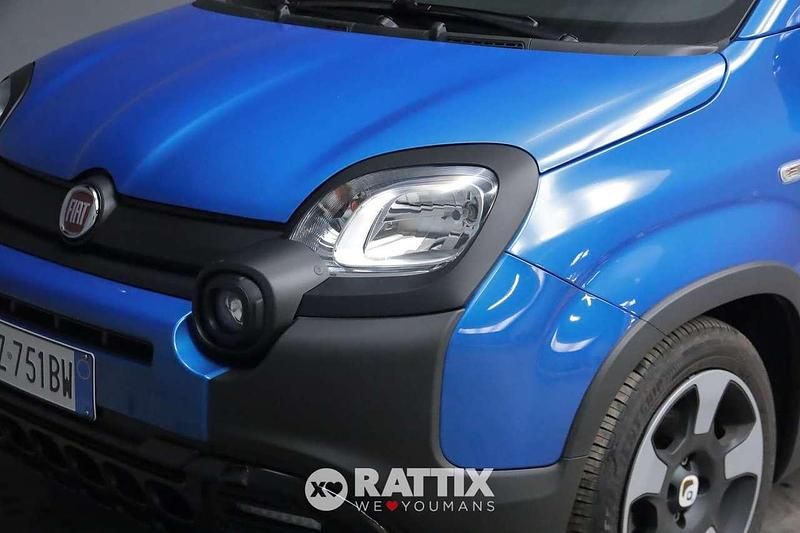 Usata Fiat Panda Cross Cross 70 CV (51 kW) 2025 Blu italia metallizzato Utilitaria