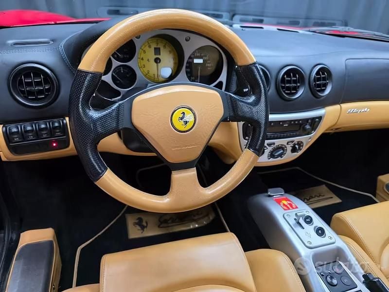 Gebraucht Ferrari 360 400 PS (294 kW) 2004 Rot Cabrio