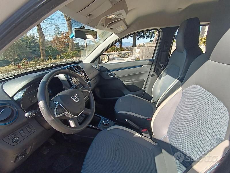 Usata Dacia Spring Comfort 33 kW (45 CV) 2021 Bianco Utilitaria