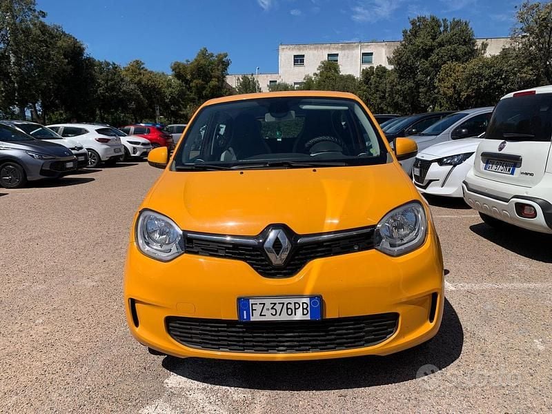Usata Renault Twingo 69 CV (50 kW) 2019 Arancione Utilitaria