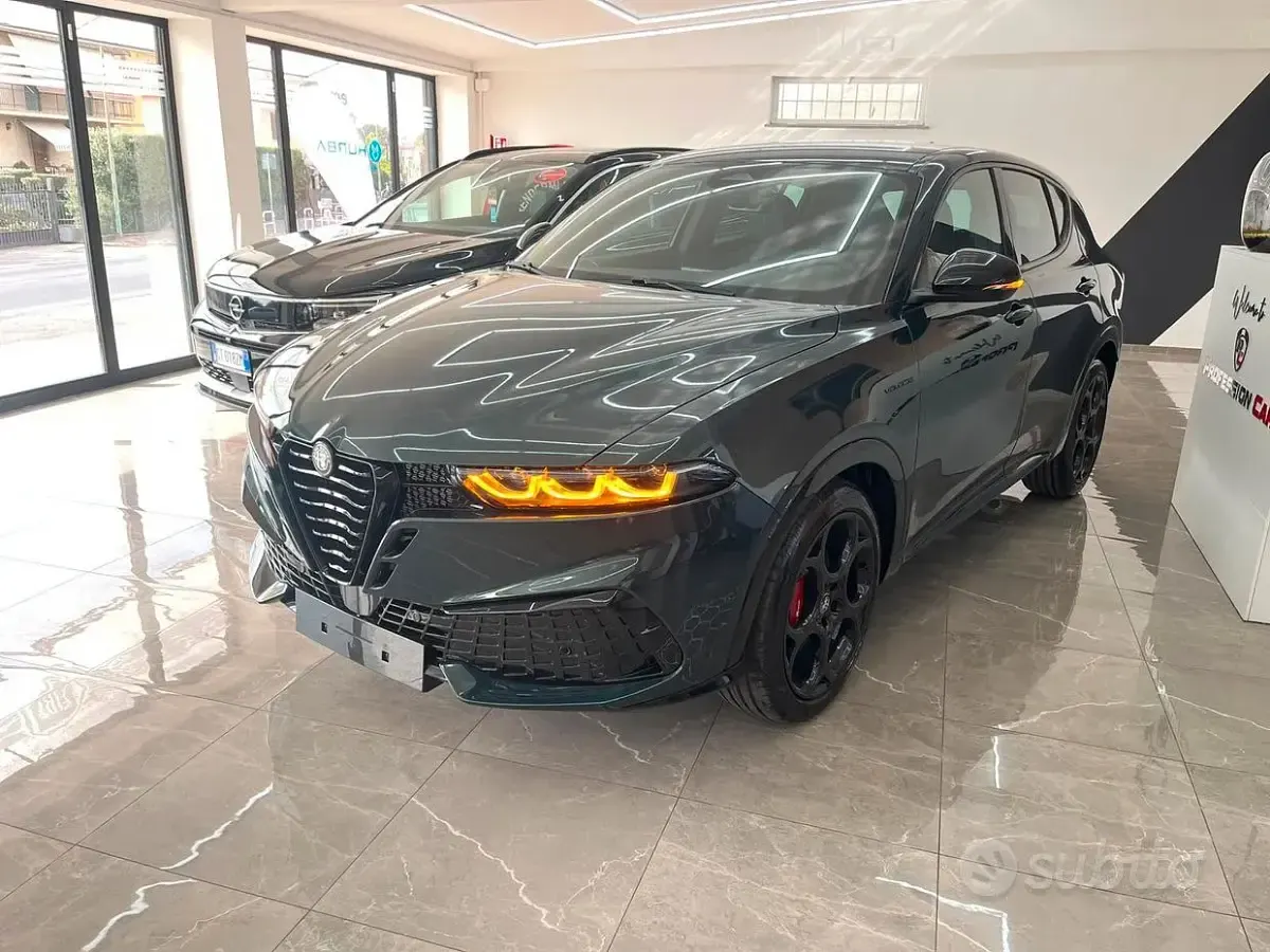Nuova Alfa Romeo Tonale Veloce 131 CV (96 kW) 2026 Verde SUV