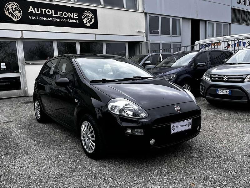 Usata Fiat Punto Easy 75 CV (55 kW) 2015 Blu/azzurro Utilitaria