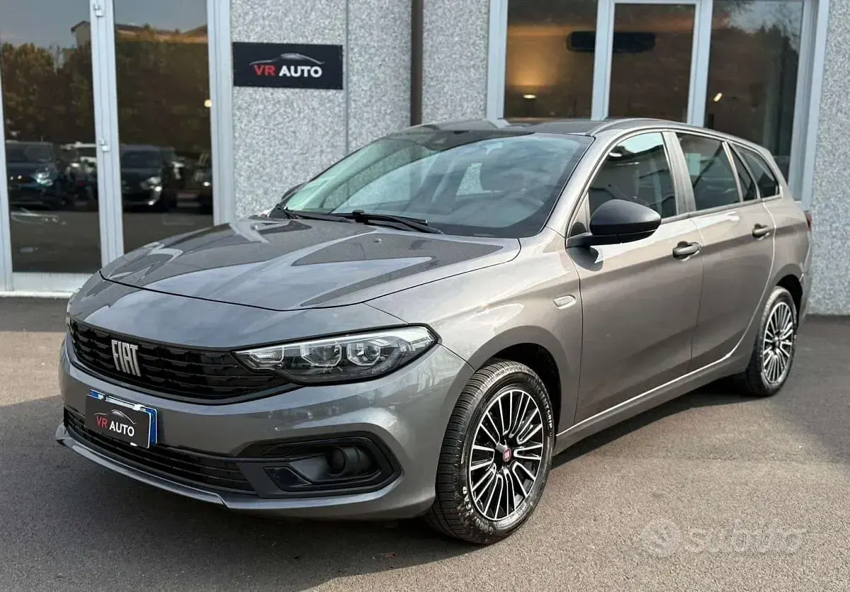 Usata Fiat Tipo 101 CV (74 kW) 2023 Station wagon
