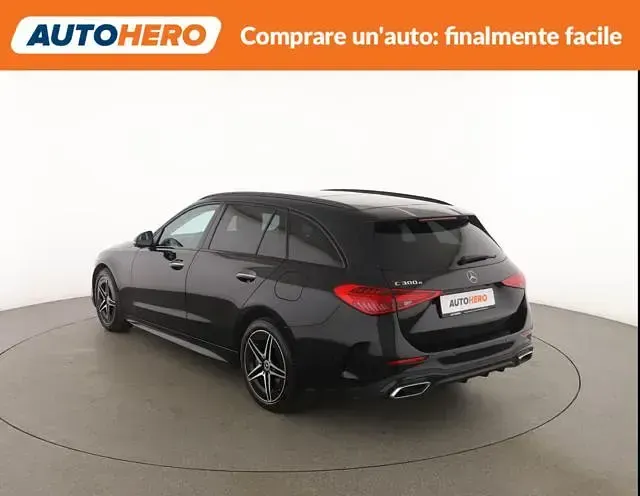 Usata Mercedes C300e Premium 313 CV (230 kW) 2022 Nero Station wagon