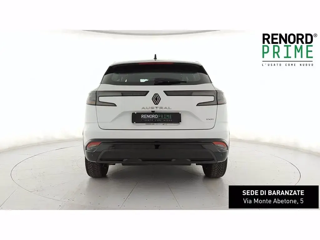Usata Renault Austral Equilibre 131 CV (96 kW) 2023 Bianco SUV