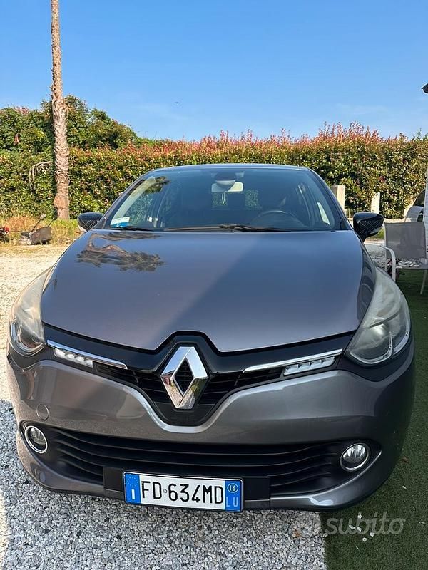Usata Renault Clio IV 2016 Grigio Berlina
