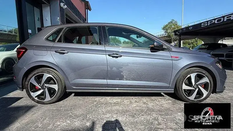 Usado VW Polo GTI 207 CV (152 kW) 2022 Gris Utilitario