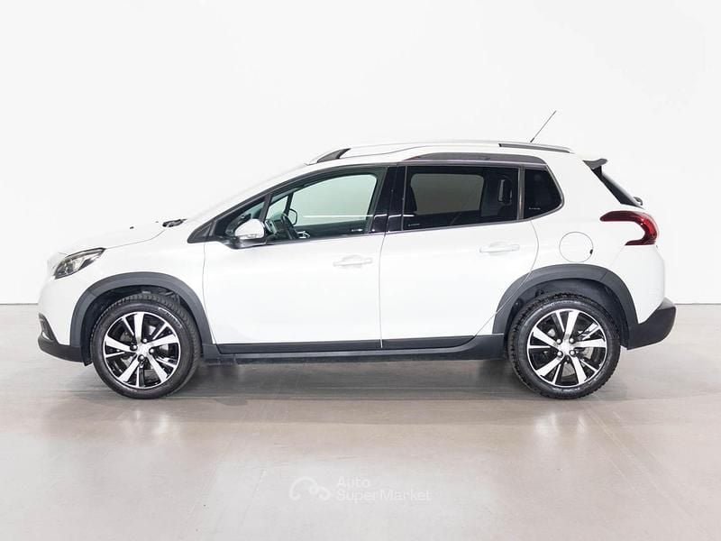 Usata Peugeot 2008 Allure 111 CV (81 kW) 2018 Bianco SUV