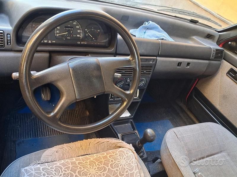 Usata Fiat Uno 1992 Rosso Utilitaria
