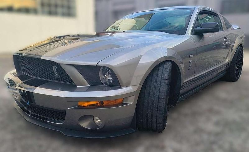 Grigio met. con fascia nera Usata 2008 Ford Mustang GT Coupé | 59.900 € - Immagine 1/4