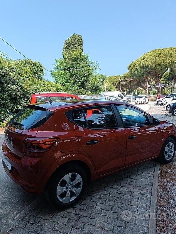 Usata Dacia Sandero 2022 Rosso Utilitaria