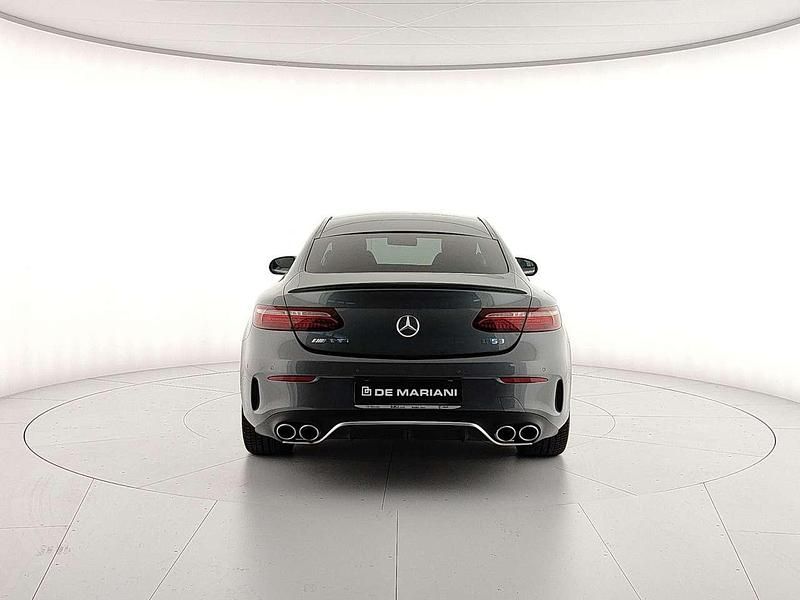 Usata Mercedes E53 AMG AMG 435 CV (319 kW) 2022 Argento selenite Coupé