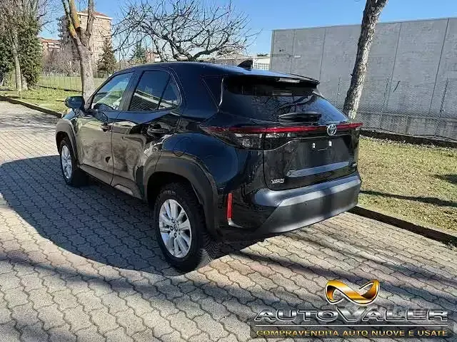 Usata Toyota Yaris Cross Business Edition 92 CV (67 kW) 2023 Nero SUV