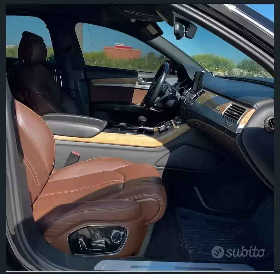 Usata Audi A8 Comfort 370 CV (272 kW) 2013 Nero Berlina