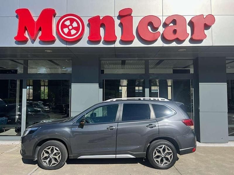 Usata Subaru Forester Style 150 CV (110 kW) 2023 Grigio SUV