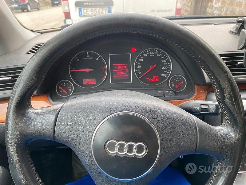Usata Audi A4 Ambiente 131 CV (96 kW) 2003 Nero Station wagon