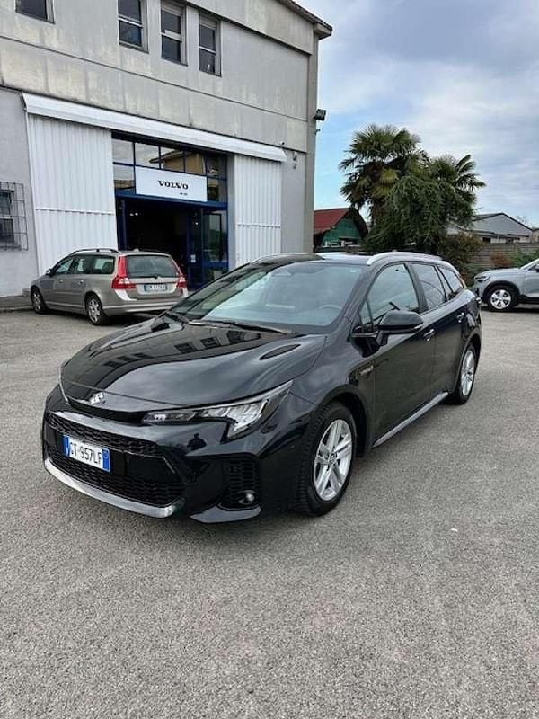 Usata Suzuki Swace Cool 140 CV (102 kW) 2024 Nero Station wagon