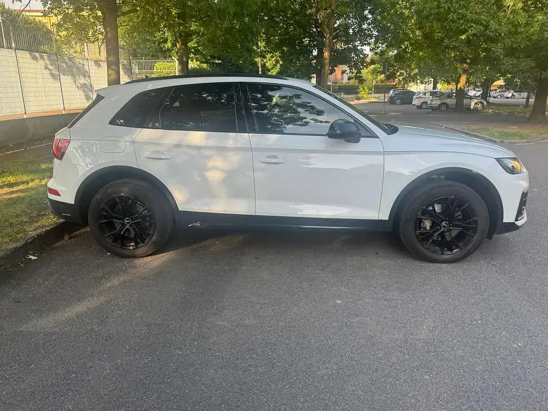 Usata Audi Q5 Ambiente 204 CV (150 kW) 2024 Bianco SUV