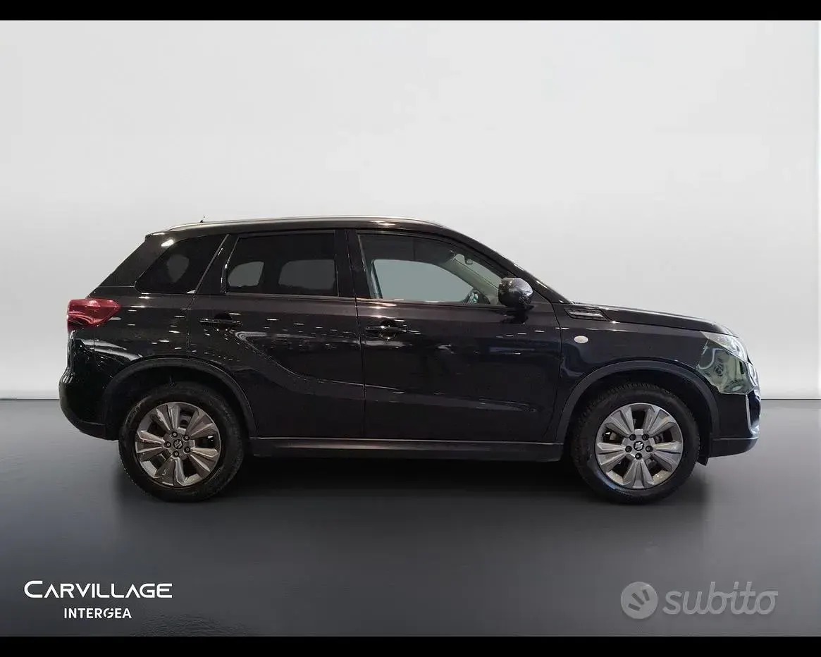 Usata Suzuki Vitara Cool 129 CV (94 kW) 2021 Grigio SUV