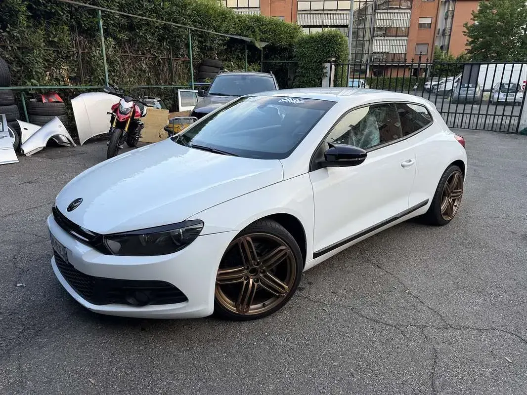 Usata VW Scirocco 200 CV (147 kW) 2009 Coupé