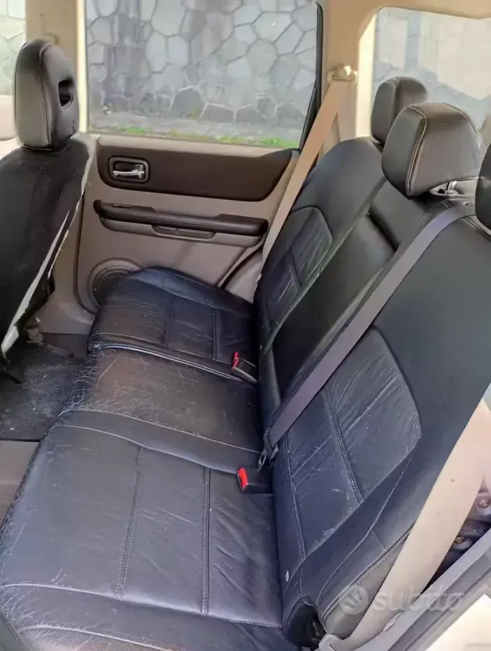 Usata Nissan X-Trail 136 CV (100 kW) 2006 Grigio SUV