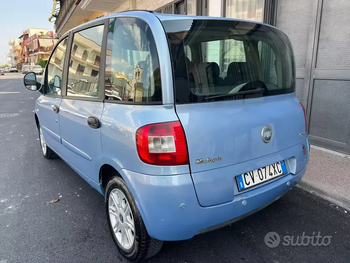 Usata Fiat Multipla 103 CV (75 kW) 2007 Bluazzurro Monovolume
