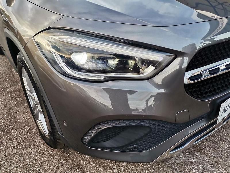 Usata Mercedes GLA220 190 CV (139 kW) 2021 Grigio SUV
