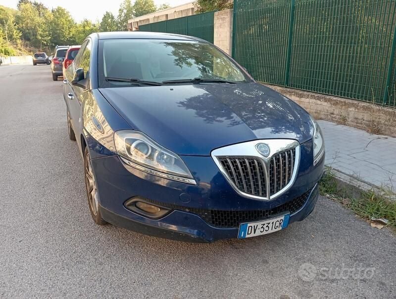 Blu Usata 2009 Lancia Delta Due volumi | 3000 € (Super prezzo) - Immagine 1/4