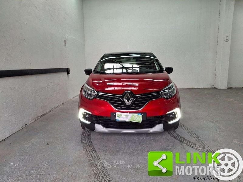 Usata Renault Captur Initiale Paris 110 CV (80 kW) 2017 Rosso SUV