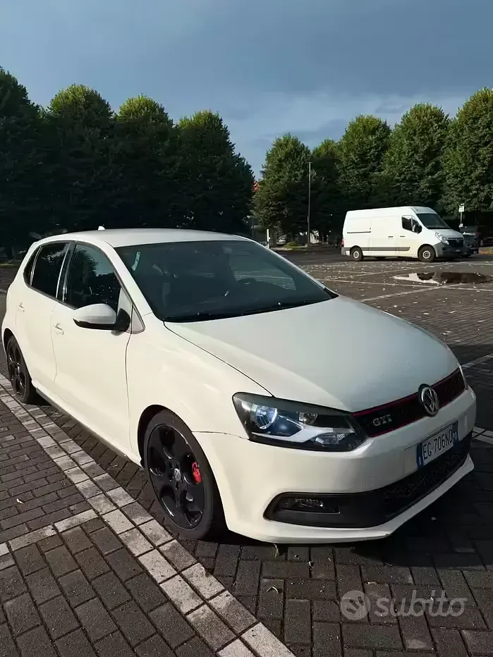 Usata VW Polo GTI 179 CV (131 kW) 2011 Bianco Utilitaria