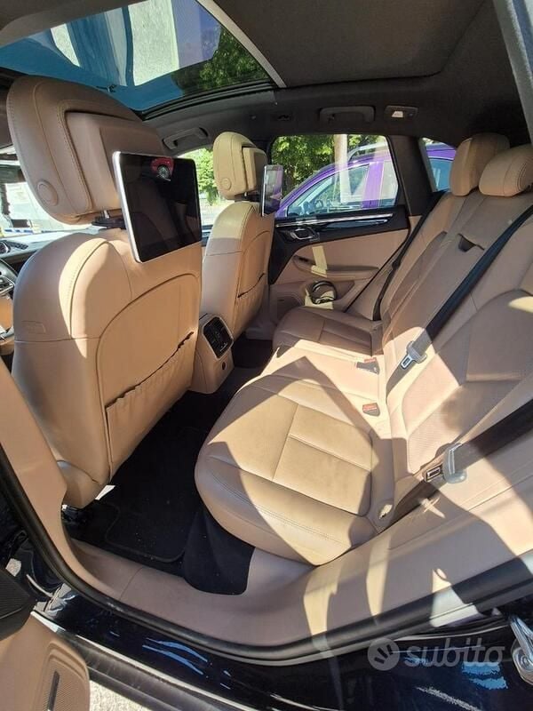Usata Porsche Macan 245 CV (180 kW) 2020 Blu SUV
