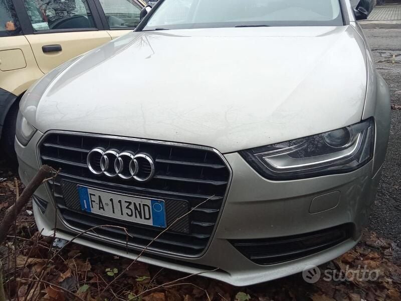 Usata 2015 Audi A4 Tre volumi | 10.500 € (Ottimo prezzo) - Immagine 1/3