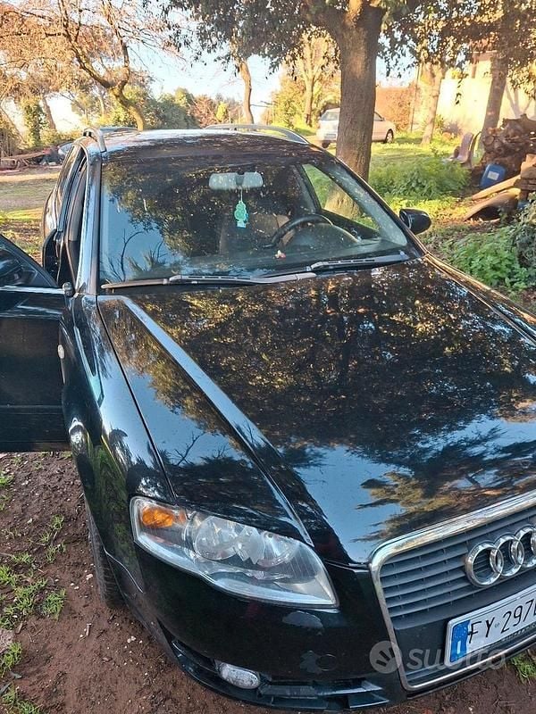 Usata Audi A4 122 CV (89 kW) 2005 Nero Station wagon
