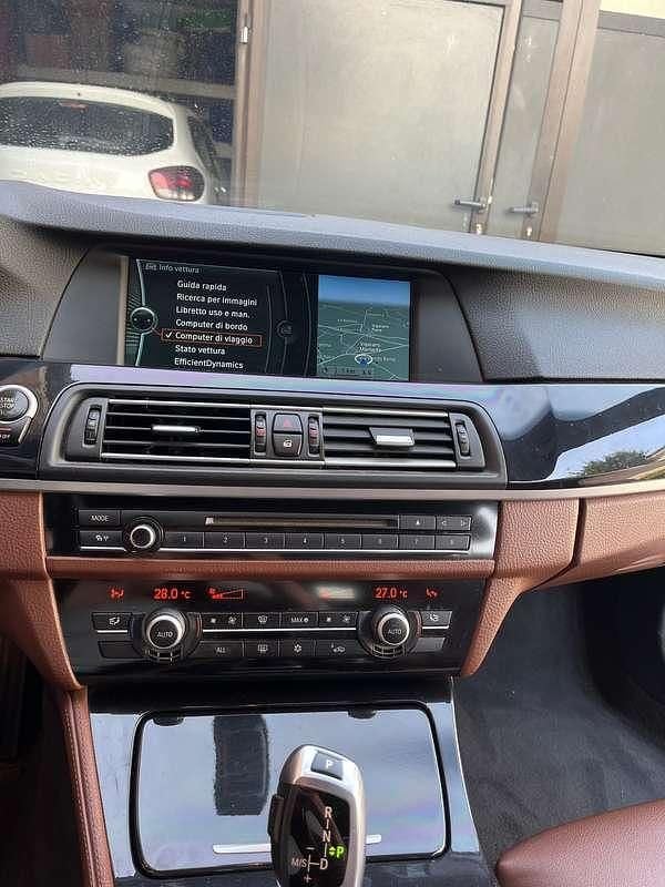 Usata BMW 530 Luxury Line 258 CV (189 kW) 2012 Nero Berlina