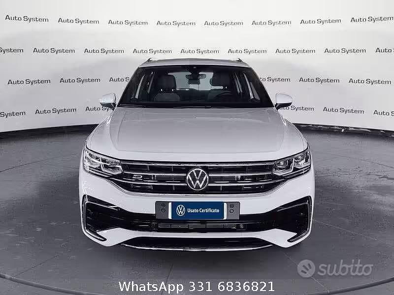 Usata VW Tiguan R-line 150 CV (110 kW) 2023 Bianco SUV
