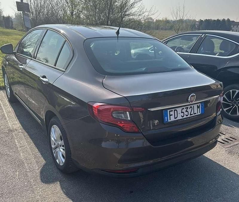 Usata Fiat Tipo Easy 120 CV (88 kW) 2016 Berlina
