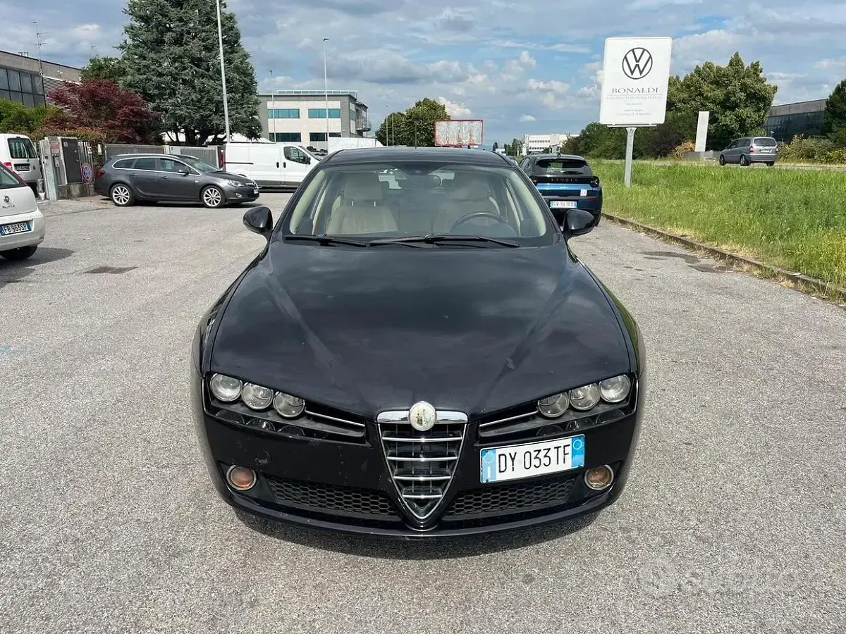 Usata Alfa Romeo 159 Progression 150 CV (110 kW) 2009 Nero Station wagon